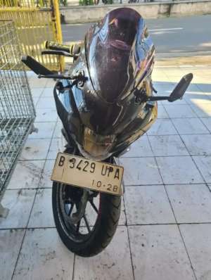 Jual bekas Suzuki GSX R150,lokasi di Ciracas