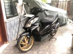 Jual bekas Suzuki skywave 2008 B dpk off lengkap,lokasi di Tanah Sereal