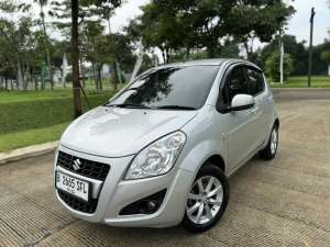 Jual bekas Suzuki Splash GL Automatic 2015 Silver,lokasi di 