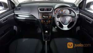 Jual bekas Suzuki Swift GX MT 2015 Putih,lokasi di Kota Tangerang Selatan