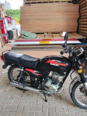 Jual bekas Suzuki trs 118 X2,lokasi di Pancoran Mas