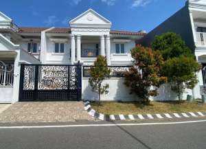 taman athena puri surya jaya lokasi di ",
          price: `3600000000`,
          currency: `IDR`
    };


    let pageData = {
        viewPhoneModalField: , tersedia melalui melalui situs Lamudi