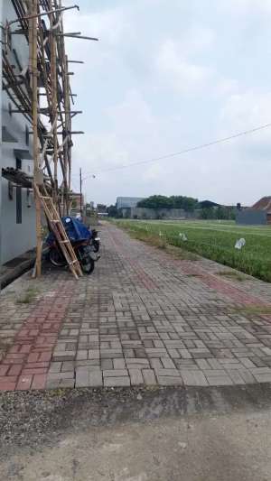 tanah kavlingan harga 670jt shm di banyuanyar kota solo lokasi di Banjarsari, tersedia melalui melalui situs Olx