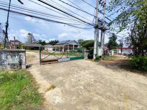 Tanah Pusat Kota Palembang Demang Lebar Daun lokasi di Ilir Barat I, tersedia melalui melalui situs Olx