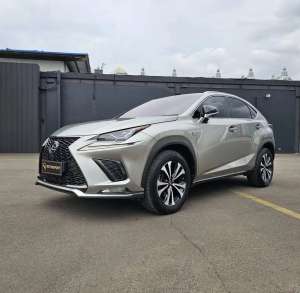 Jual bekas TDP 25JT Lexus NX300 F Sport 2018 low km record nx 300,lokasi di 