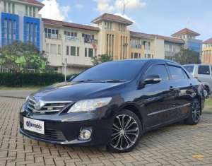 Jual bekas TDP 6,JT Toyota Corolla Altis 2.0 V Bensin-AT Hitam 2011,lokasi di 