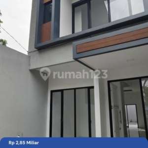Terbaik Rumah Baru 2 Lantai di Taman Villa Meruya , tersedia melalui melalui situs Rumah123