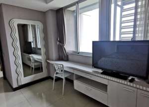 Termurah Apartemen Kemang Village Kondisi Siap Pakai Tower Empire lokasi di ",
          price: `1700000000`,
          currency: `IDR`
    };


    let pageData = {
        viewPhoneModalField: , tersedia melalui melalui situs Lamudi