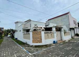 Termurah Dijual Rumah Hook Siap Huni di Danau Danau Sawojajar Malang lokasi di sawojajar, tersedia melalui melalui situs Lamudi