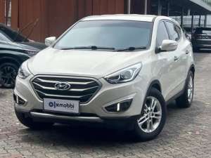 Jual bekas TERMURAH Hyundai Tucson 2.0 GLS Bensin-AT 2014 SJR,lokasi di 