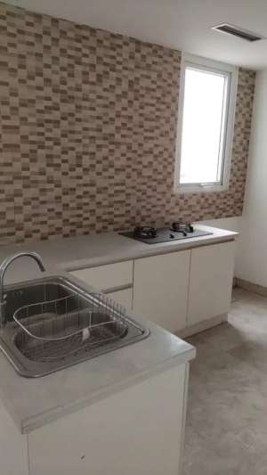 The Royale Springhill Residences Dekat lokasi di Kemayoran, tersedia melalui melalui situs Olx