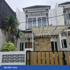 Townhouse Siap Huni , tersedia melalui melalui situs Rumah123