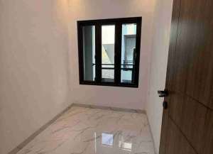 Townhouse Siap huni di Pulo gadung Jakarta Timur 3 lantai NEGO KPR Bebas banjir strategis di tengah jakarta jalan Jatinegara kaum 1 Rawamangun lokasi di ",
          price: `1150000000`,
          currency: `IDR`
    };


    let pageData = {
        viewPhoneModalField: , tersedia melalui melalui situs Lamudi