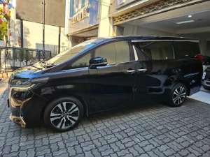 Jual bekas Toyota Alphard 2022 Istimewa Seperti Baru,lokasi di 