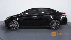 Jual bekas Toyota Corolla Altis 1.8 V AT 2018 Hitam,lokasi di Kota Semarang