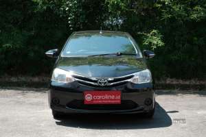 Jual bekas TOYOTA ETIOS E 1.2 MT 2016 HITAM,lokasi di Jawa Barat