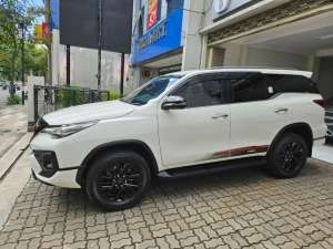 Jual bekas Toyota Fortuner TRD 2019 Mulus Siap Pakai,lokasi di 