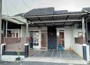 TURUN HARGA LAGI RUMAH MINIMALIS MURAH GA MURAHAN LINGKUNGAN NYAMAN DI CIGANITRI BANDUNG lokasi di ",
          price: `610000000`,
          currency: `IDR`
    };


    let pageData = {
        viewPhoneModalField: , tersedia melalui melalui situs Lamudi
