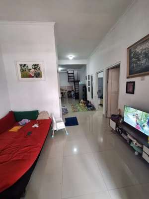 TURUN HARGA RUMAH CANTIK DI SERUA RESIDENCE lokasi di Pamulang, tersedia melalui melalui situs Olx