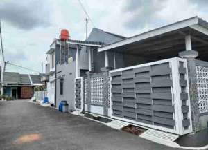 TURUN HARGA RUMAH COCOK UNTUK TEMPAT USAHA DAN JUGA HUNIAN DI CIGANITRI BANDUNG lokasi di ",
          price: `850000000`,
          currency: `IDR`
    };


    let pageData = {
        viewPhoneModalField: , tersedia melalui melalui situs Lamudi