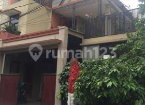 TURUN HARGA Rumah Kost di Setiabudi Menteng Atas Jakarta Selatan l189es lokasi di menteng, tersedia melalui melalui situs Lamudi