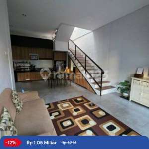 Turun Harga Rumah Siap Kpr Shm 2 Lantai Dekat Stasiun Sudimara Serua Ciputat Bsd Pamulang , tersedia melalui melalui situs Rumah123