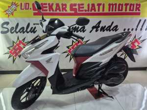 Jual bekas Vario 150 exclusive remot 2017 plat W.,lokasi di Lakarsantri