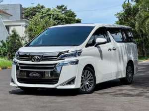 Jual bekas Vellfire G 2015 24rb KM ANTIK 2020 model tangan pertama service record,lokasi di 