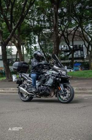 Jual bekas Versys 1100 thn 2024,lokasi di Pantai Indah Kapuk