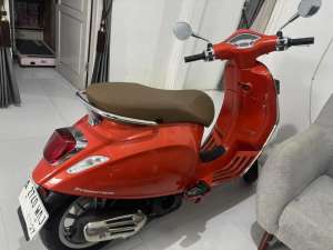Jual bekas Vespa primavera 150 Abs,lokasi di Kronjo