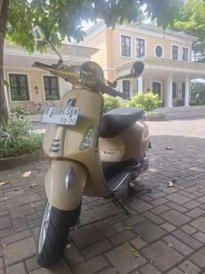 Jual bekas Vespa Primavera 2020 Beige,lokasi di Cilandak