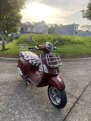 Jual bekas Vespa Primavera Anniversary 50th,lokasi di Babakan Madang
