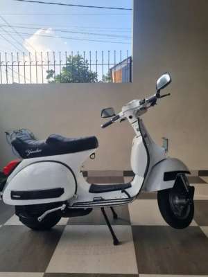 Jual bekas Vespa PS 150 S Tahun 1981,lokasi di Bojonggede