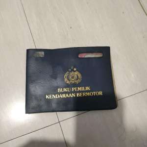 Jual bekas Vespa PTS 100 Buku Pemilik Kendaraan Bermotor Hal Utuh Hanya BPKB Aja Lainnya Tidak Ada Pjk Mati Lama,lokasi di Kab. Kudus