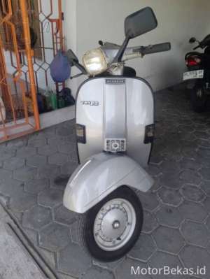 Jual bekas Vespa PX 80,lokasi di Yogyakarta