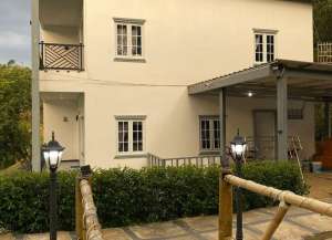 VILLA CANTIK DI BANJARAN - VIEW GUNUNG, LUASSEJUK lokasi di ",
          price: `3500000000`,
          currency: `IDR`
    };


    let pageData = {
        viewPhoneModalField: , tersedia melalui melalui situs Lamudi