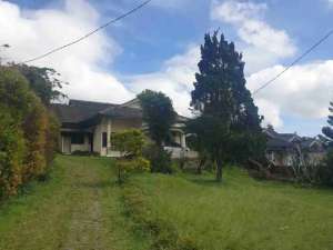 Villa Di Cipanas Puncak View Gunung Asri Udara Sejuk Halaman Luas lokasi di Cipanas, tersedia melalui melalui situs Olx