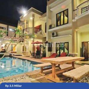 Villa Dijual di Maguwoharjo Yogyakarta, Luas Tanah 240m2 , tersedia melalui melalui situs Rumah123