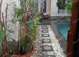 Villa Exclusive Lokasi Strategis Harga Terjangkau lokasi di ",
          price: `200000000`,
          currency: `IDR`
    };


    let pageData = {
        viewPhoneModalField: , tersedia melalui melalui situs Lamudi