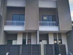 villa kalijudan indah lokasi di Mulyorejo, tersedia melalui melalui situs Olx