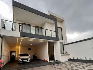 Villa Rumah Mewah Kolam Renang Pribadi View Sawah Cocok Utk Homestay lokasi di Mlati, tersedia melalui melalui situs Olx