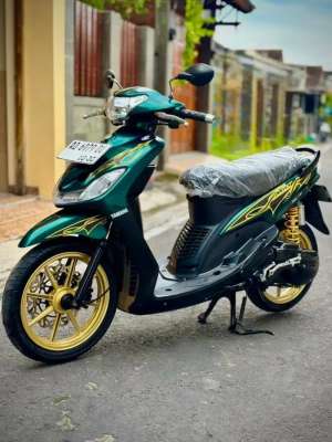 Jual bekas Yamaha MIO SPORTY MODIS MOONLIGT GREEN STD PERFORMANCE,lokasi di Pakualaman