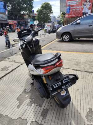 Jual bekas Yamaha NMAX 155 ABS Connected,lokasi di Astana Anyar