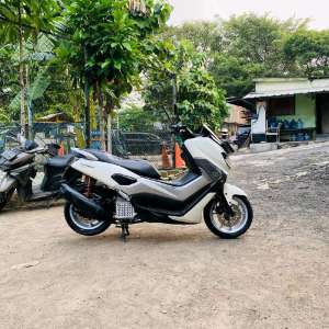 Jual bekas Yamaha Nmax 155cc Non Abs Bluecore FiTahun 2019,lokasi di Jakarta Timur