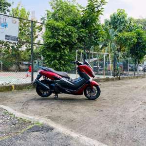 Jual bekas Yamaha Nmax 155cc Non Abs Bluecore Tahun 2020,lokasi di Jakarta Timur