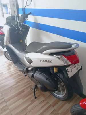 Jual bekas Yamaha NMAX NON ABS 2019 BISA KREDIT TENOR MAX 3TH,lokasi di Wonokromo