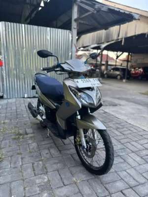 Jual bekas Yamaha nouvo Z 2006,lokasi di Kebomas