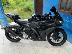 Jual bekas Yamaha r25 2015,lokasi di Sunggal