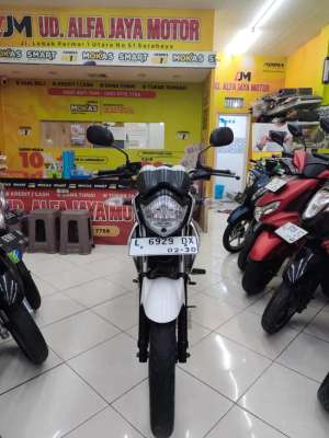 Jual bekas Yamaha Vixion old th 2015,lokasi di Sukomanunggal