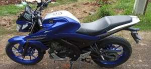 Jual bekas Yamaha Vixion R 155cc Tgn 1 dr Baru Full Orisinil Mesin Halus,lokasi di Serpong Utara